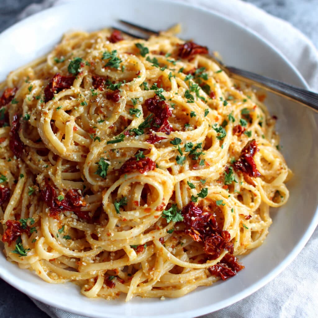 Creamy Sun-Dried Tomato Vegan Pasta