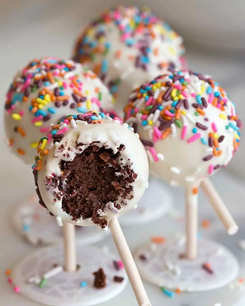 3 Ingredients Ice Cream Sandwich Cake Pops