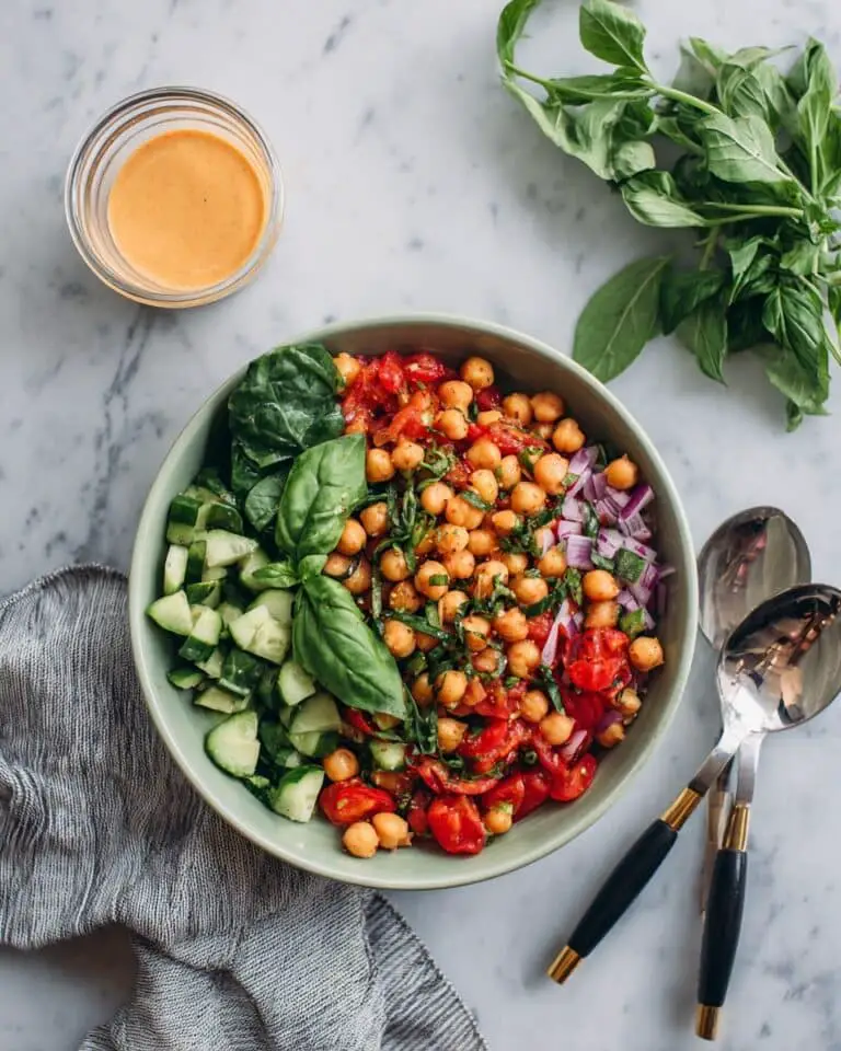 Roast Butternut & Chickpea Salad with Quinoa and Spinach Recipe